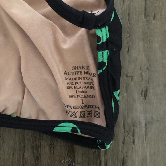 Shakti Active Wear NWT Paraty Yoga Top Size L - Picture 3 of 3